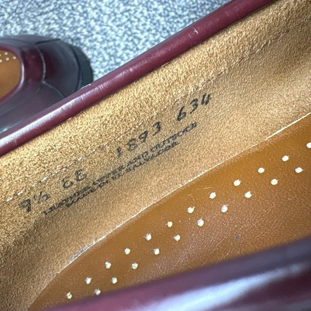 G.H. Bass Weejuns Penny Loafers Burgundy Cordovan Leather Mens 9.5 EE USA